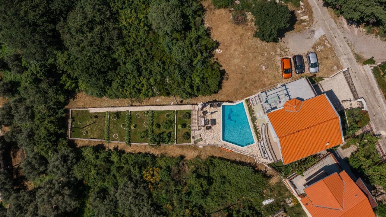 Villa Montenegrina Petrovac Exterior foto